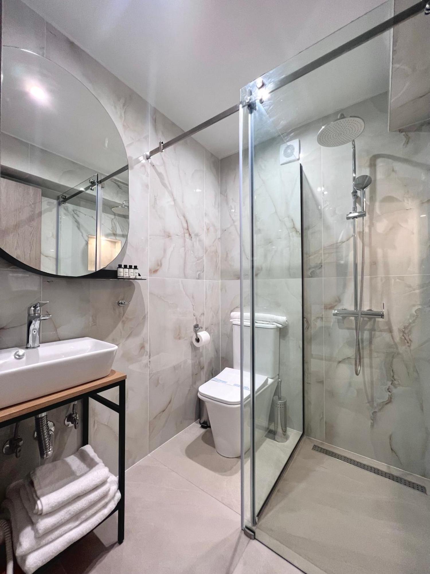 La Mer Luxury Apartments Jeriszósz Kültér fotó